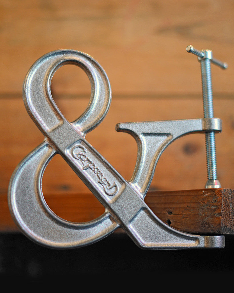 The Adjustable Clampersand