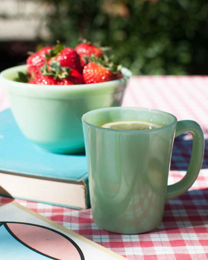Hand-Eye Glass Mug